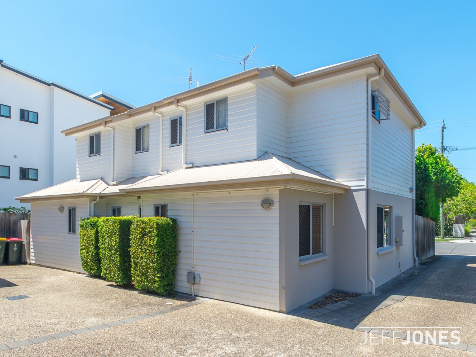 2-25 Yeronga Street-1